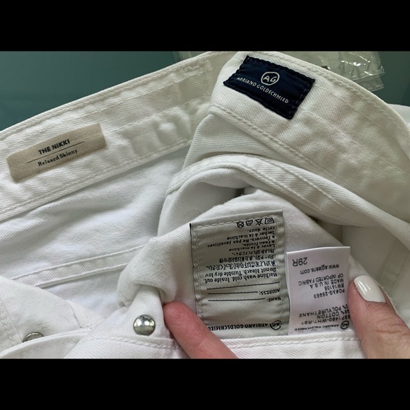 AG The Nikky white jean size 29R - Picture 5 of 14